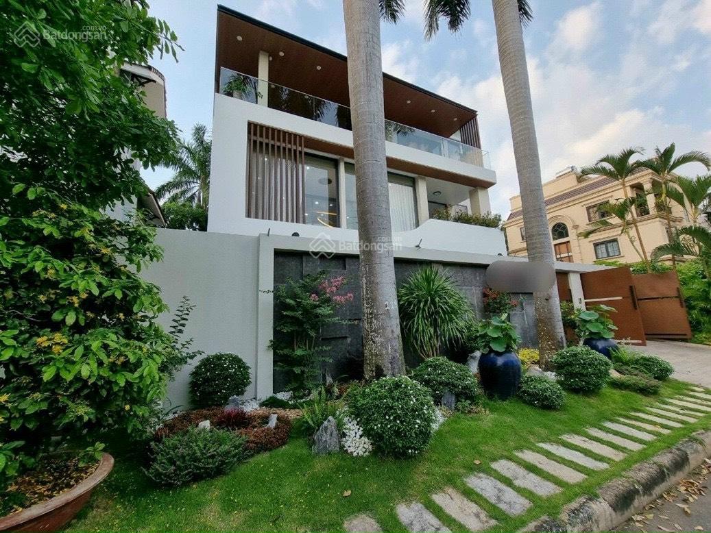 hinh ảnh Bán biệt thự Phú Mỹ Hưng 15m x 18m, nội thất đẹp